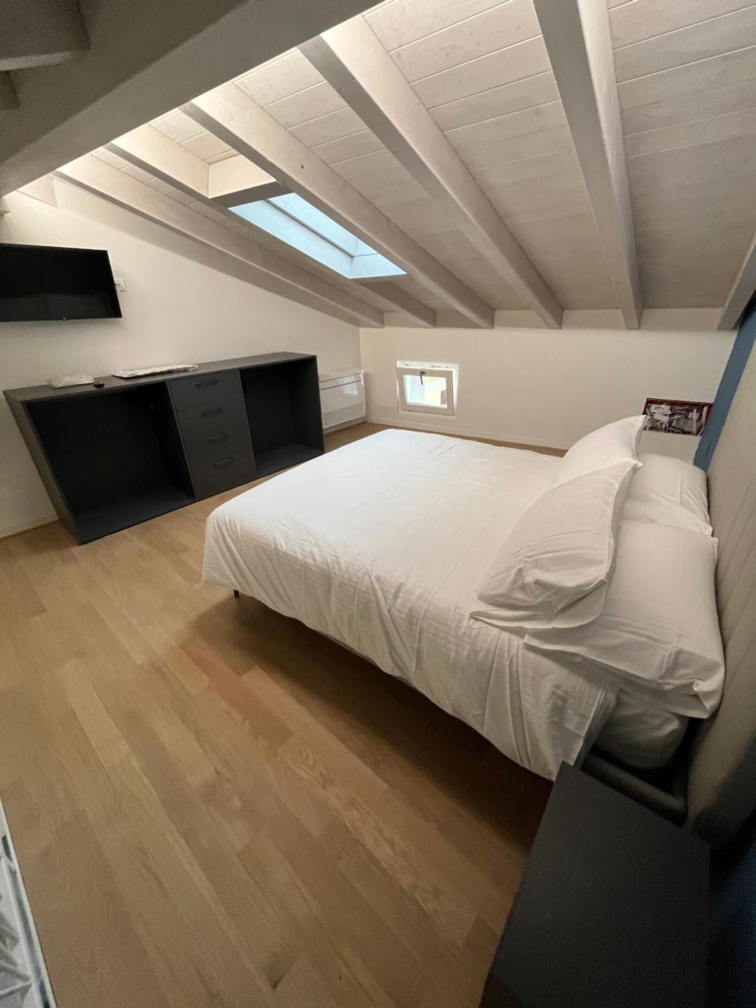 La Casa Incartata Apartment